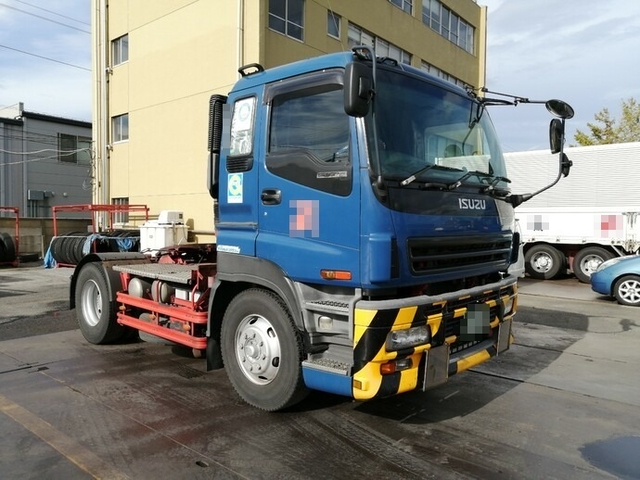 いすゞ ギガ 大型 トラクタ PJ-EXD52D6(4222) 1枚目
