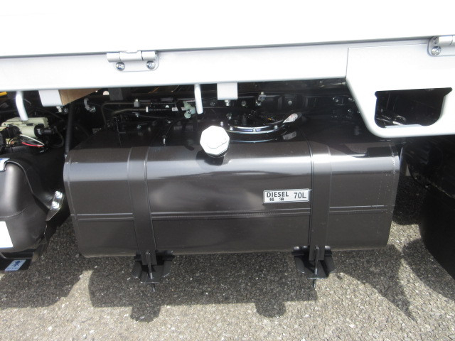 三菱ふそう キャンター 小型 平ボディ 2TG-FBA00(111488) 46枚目