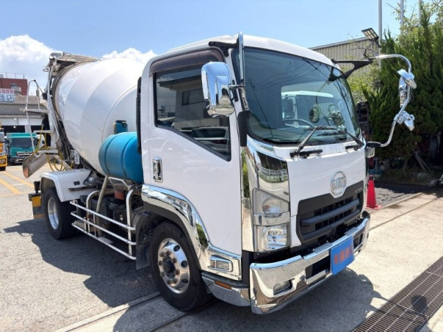 Nissan UD condor 6studs large Mixer trucks 2PG-BTR90U2(110474) 2枚目