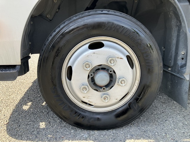日野 デュトロ 小型 平ボディ TPG-XZU605M(110184) 24枚目