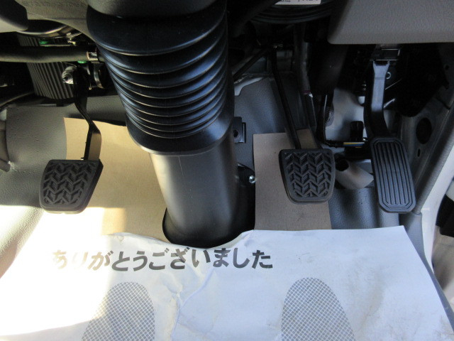 日野 デュトロ 小型 Wキャブ 2WG-XZU686M(111810) 19枚目