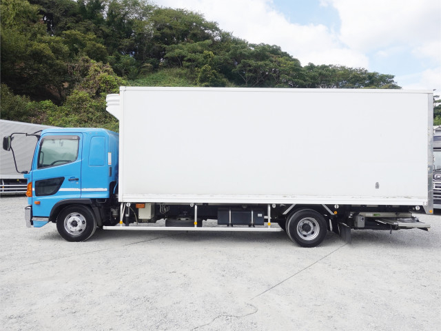 日野 レンジャー 中型 冷蔵冷凍バン TKG-FD9JLAA(111791) 9枚目