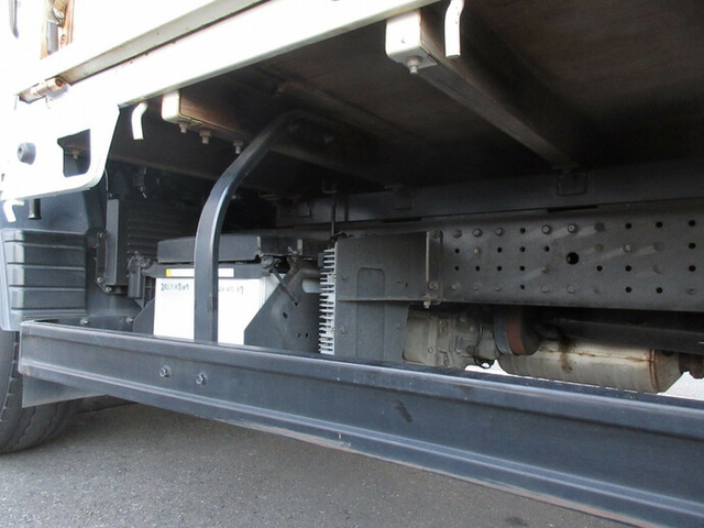 三菱ふそう キャンター 小型 幌車（ウィング式） TKG-FEB80(7993) 21枚目