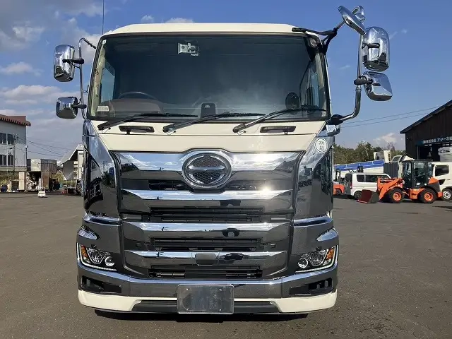 日野 プロフィア 大型 平ボディ（クレーン付） 2DG-FS1AHC(113876) 2枚目