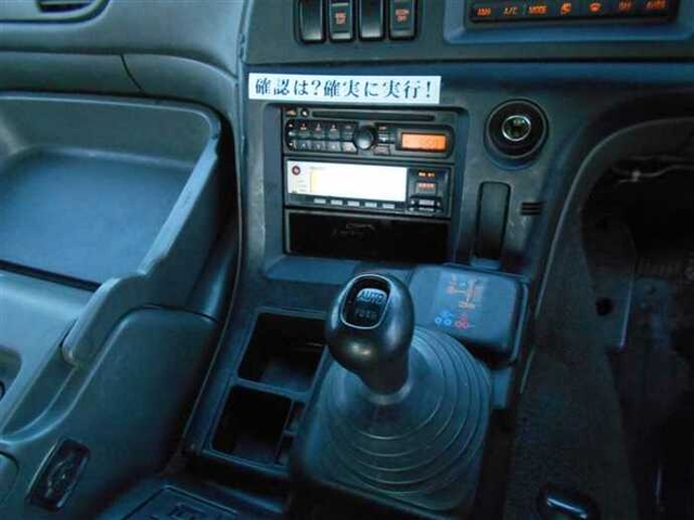 いすゞ ギガ 大型 トラクタ QKG-EXD52AG(37789) 15枚目