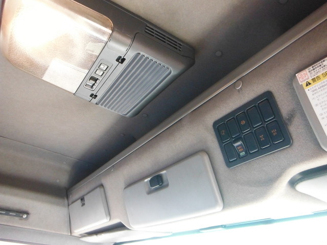 いすゞ ギガ 大型 トラクタ PKG-EXD52D8(2884) 20枚目