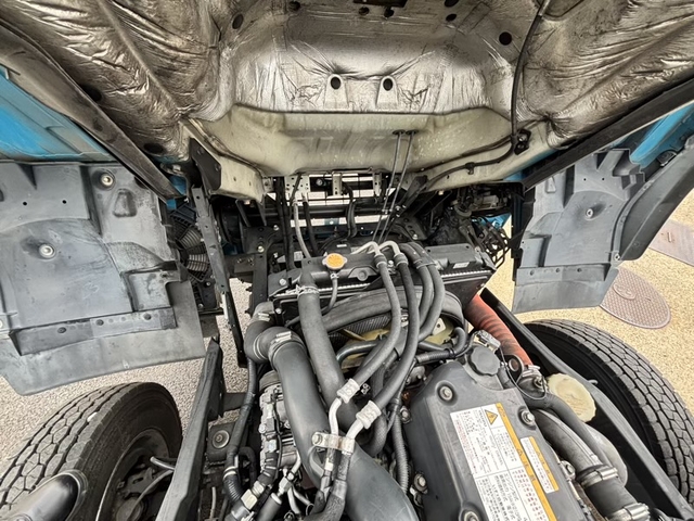 いすゞ フォワード 中型 冷蔵冷凍バン TKG-FRR90S2(111143) 44枚目