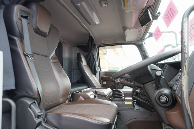いすゞ ギガ 大型 冷蔵冷凍バン 2PG-CYJ77D(111340) 44枚目