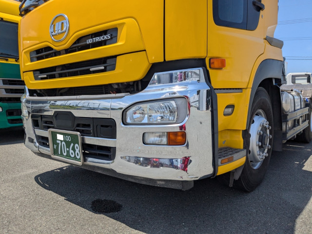 UDトラックス（日産） クオン 大型 トラクタ QPG-GK5XAB(109126) 26枚目