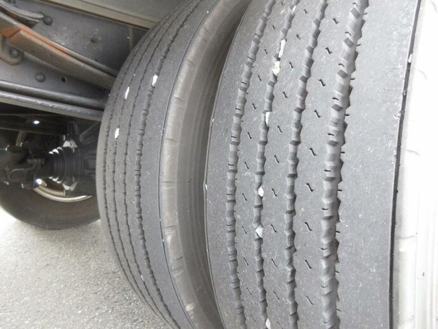 トヨタ ダイナ 小型 バン BDG-XZU424(11921) 31枚目