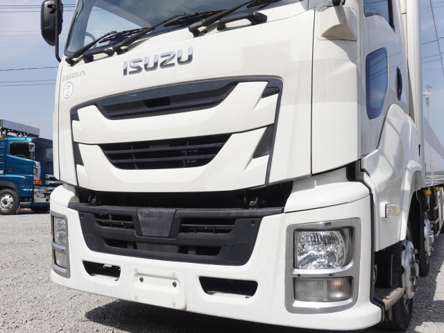 いすゞ ギガ 大型 冷蔵冷凍バン QKG-CYJ77BA(110356) 5枚目