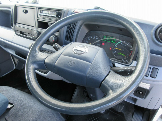 Nissan atlas Small Flat body TKG-FEA5W(7690) 29枚目