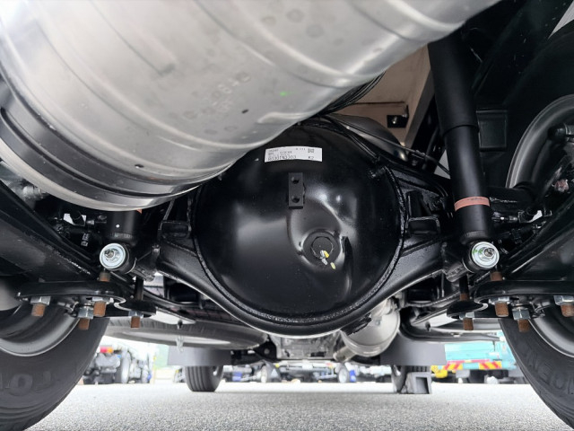 三菱ふそう キャンター 小型 Wキャブ 2RG-FBA20(111986) 9枚目