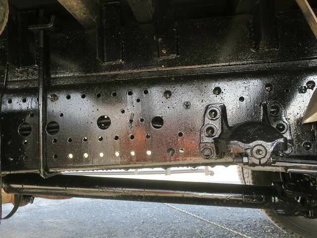 いすゞ フォワード 増トン 平ボディ（クレーン付） PDG-FTR34S2(37166) 10枚目