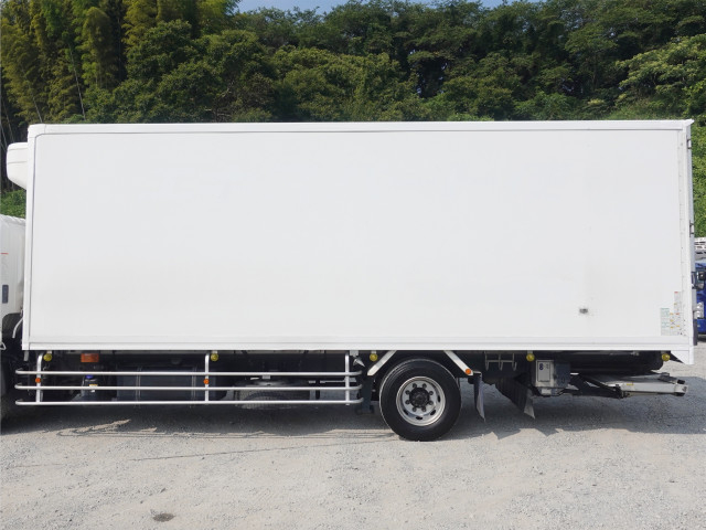日野 レンジャー 増トン 冷蔵冷凍バン 2KG-FJ2ABG(110369) 8枚目