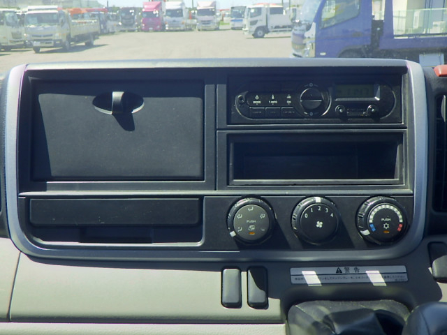 Mitsubishi Fuso canter Small Flat body 2PG-FED90(109180) 12枚目