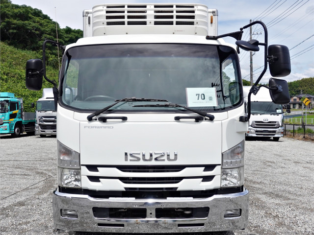 Isuzu forward 6studs large Freezer box_body SKG-FSR90T2(109474) 3枚目