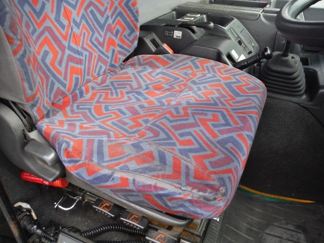 いすゞ ギガ 大型 トラクタ KL-EXD52D3(1103) 20枚目