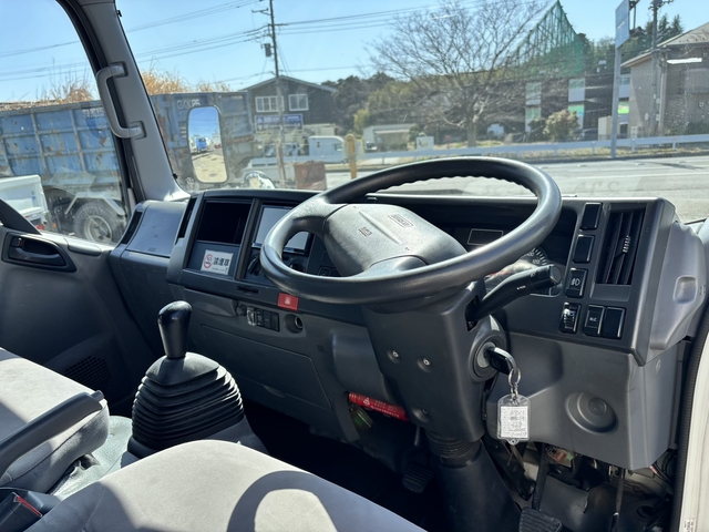 マツダ タイタン 小型 平ボディ TRG-LLR85AR(108244) 45枚目