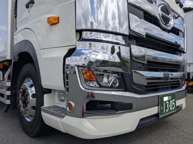 日野 プロフィア 大型 冷蔵冷凍バン 2DG-FR1AHC(106420) 25枚目