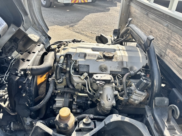 三菱ふそう キャンター 小型 平ボディ PA-FE73DEY(108208) 30枚目