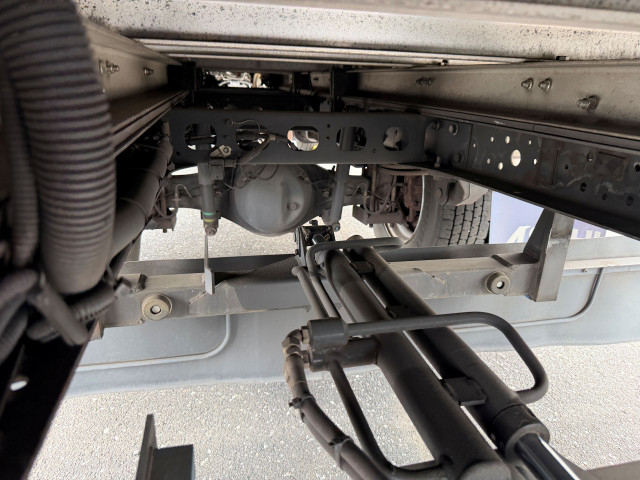 日野 デュトロ 小型 冷蔵冷凍バン TPG-XZU712M(113330) 17枚目