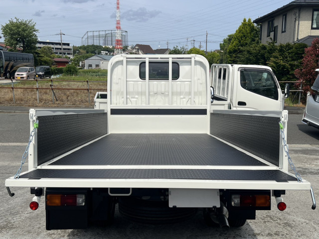 トヨタ ダイナ 小型 平ボディ 2WG-GDY232(108560) 9枚目