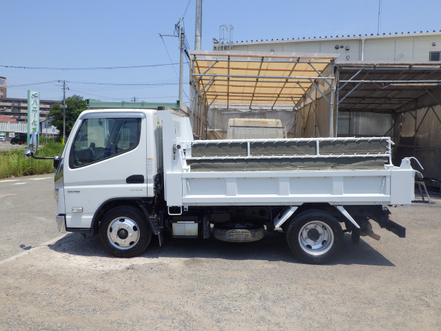 三菱ふそう キャンター 小型 土砂ダンプ 2RG-FBA60(110654) 3枚目