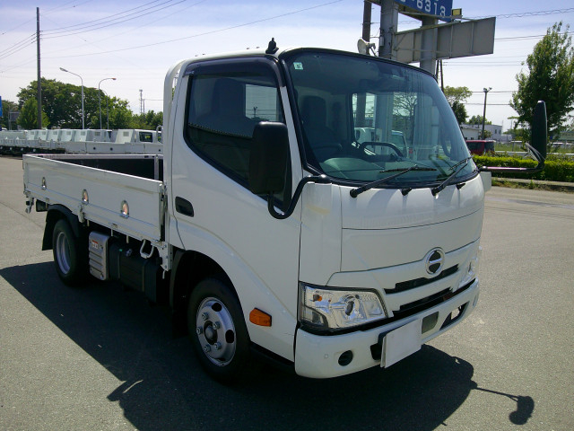日野 デュトロ 小型 平ボディ 2KG-XZC605M(105907) 3枚目