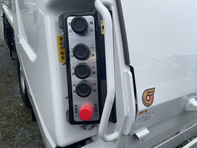 三菱ふそう キャンター 小型 塵芥車（プレス式） 2RG-FEAV0(107449) 41枚目