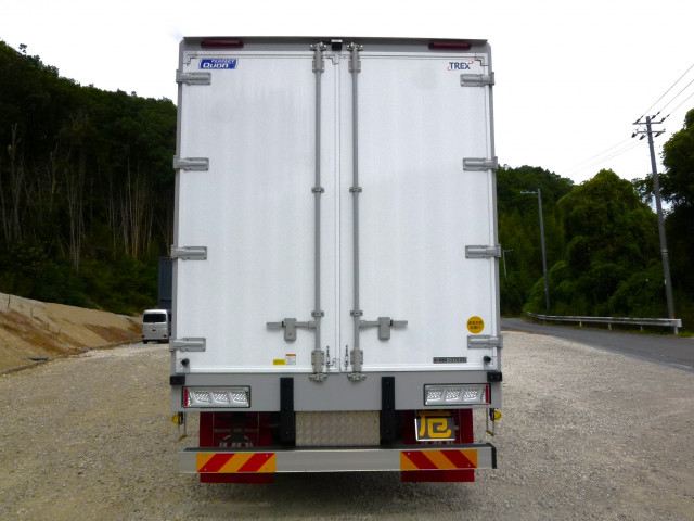 UDトラックス（日産） クオン 大型 ウィング 2RG-CD5FA(112318) 5枚目