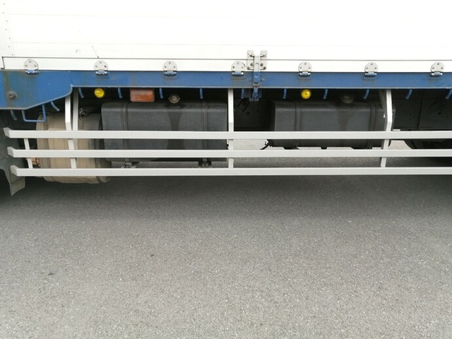 いすゞ ギガ 大型 平ボディ KL-CYL51V4(5608) 25枚目