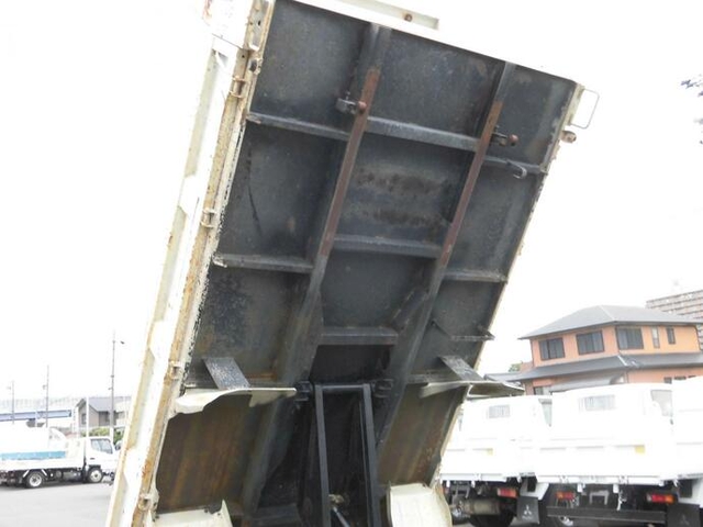 三菱ふそう キャンター 小型 土砂ダンプ BKG-FE71BSD(11619) 7枚目