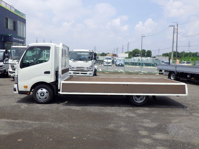 日野 デュトロ 小型 平ボディ 2WG-XZU713M(107394) 8枚目