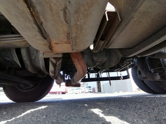 UDトラックス（日産） クオン 大型 トラクタ AKG-GK4XAB(5651) 18枚目