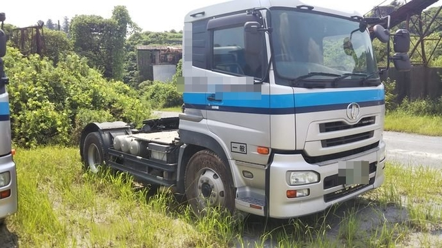 UDトラックス（日産） クオン 大型 トラクタ PKG-GK4XAD(3570) 7枚目