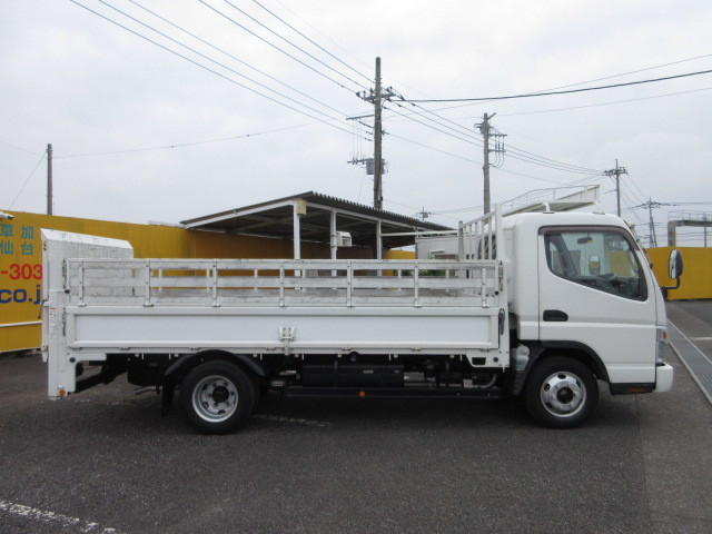 三菱ふそう キャンター 小型 平ボディ PDG-FE82D(109741) 6枚目