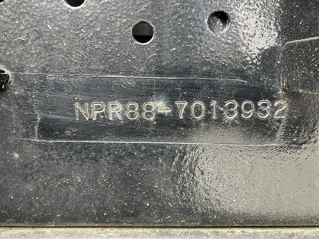 いすゞ エルフ 小型 平ボディ 2RG-NPR88AR(110982) 17枚目