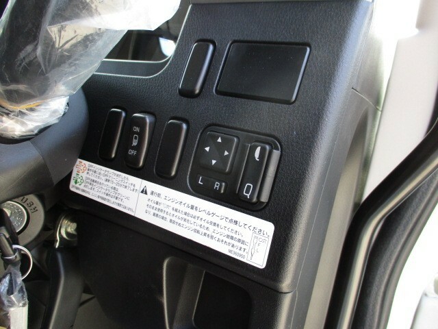 三菱ふそう ファイター 中型 平ボディ（クレーン付） 2KG-FK62F(9293) 49枚目