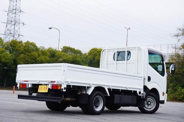 日産自動車 アトラス 小型 平ボディ CBF-SQ2F24(110267) 2枚目