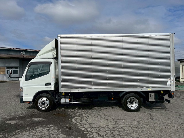 三菱ふそう キャンター 小型 バン TPG-FEA50(105896) 9枚目