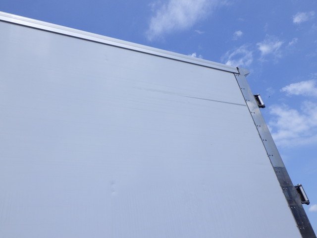 いすゞ - 中型 冷蔵冷凍バン 2PG-FSR90T2(107431) 19枚目