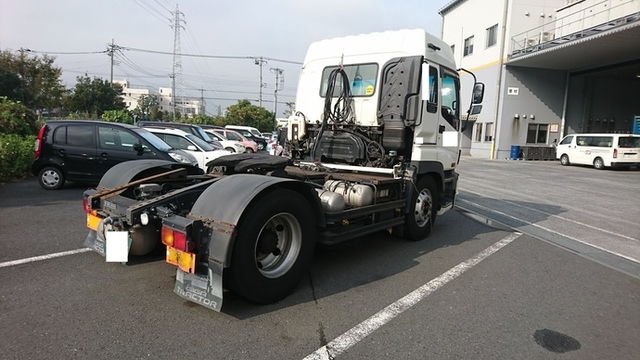 いすゞ ギガ 大型 トラクタ KL-EXD52D3(2174) 4枚目