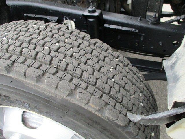 UDトラックス（日産） コンドル 中型 平ボディ（クレーン付） KK-MK252KH(8505) 7枚目