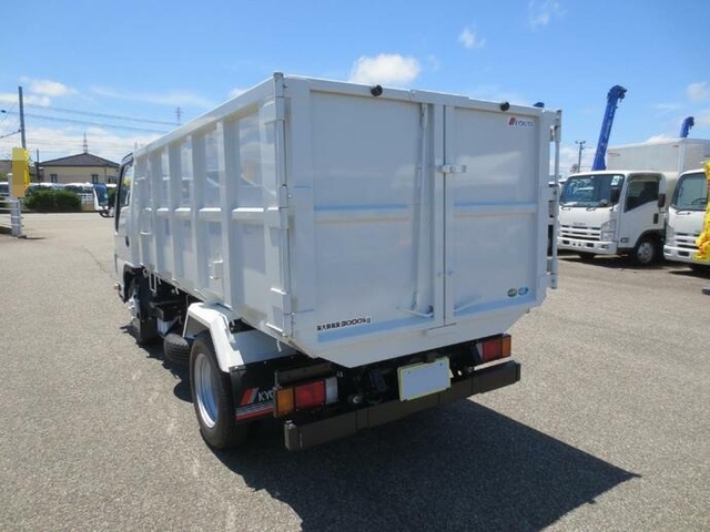 いすゞ エルフ 小型 深ダンプ（土砂禁） 2RG-NKR88AN(8576) 4枚目