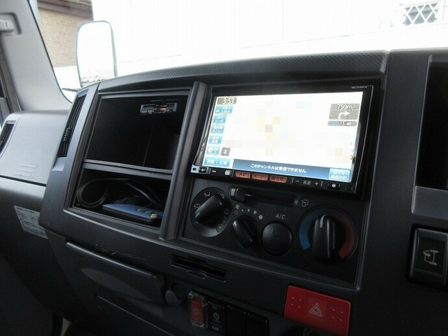 日産自動車 アトラス 小型 バン TKG-AMR85AN(7994) 42枚目
