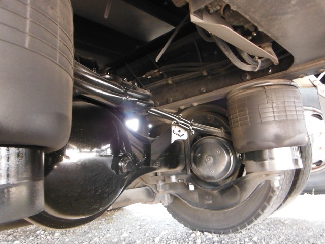 UDトラックス（日産） クオン 大型 ウィング QKG-CG5ZE(3434) 12枚目