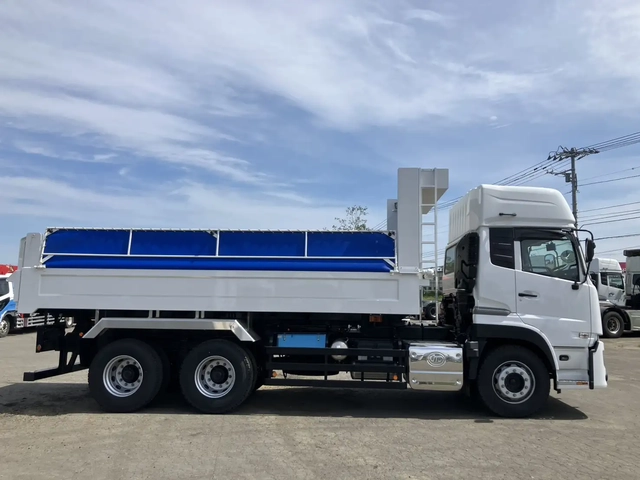 日産自動車 クオン 大型 土砂ダンプ 2RG-CW5EL(106861) 4枚目