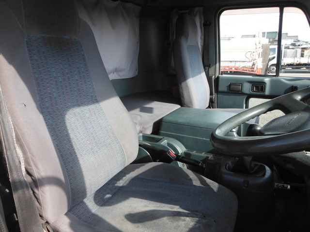 UDトラックス（日産） コンドル 中型 幌車 KK-MK25A(1832) 28枚目