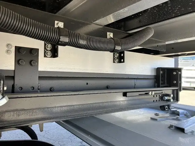 日野 レンジャー 中型 冷蔵冷凍バン 2KG-FD2ABG(113624) 24枚目
